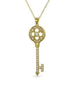 Vintage Clover Key